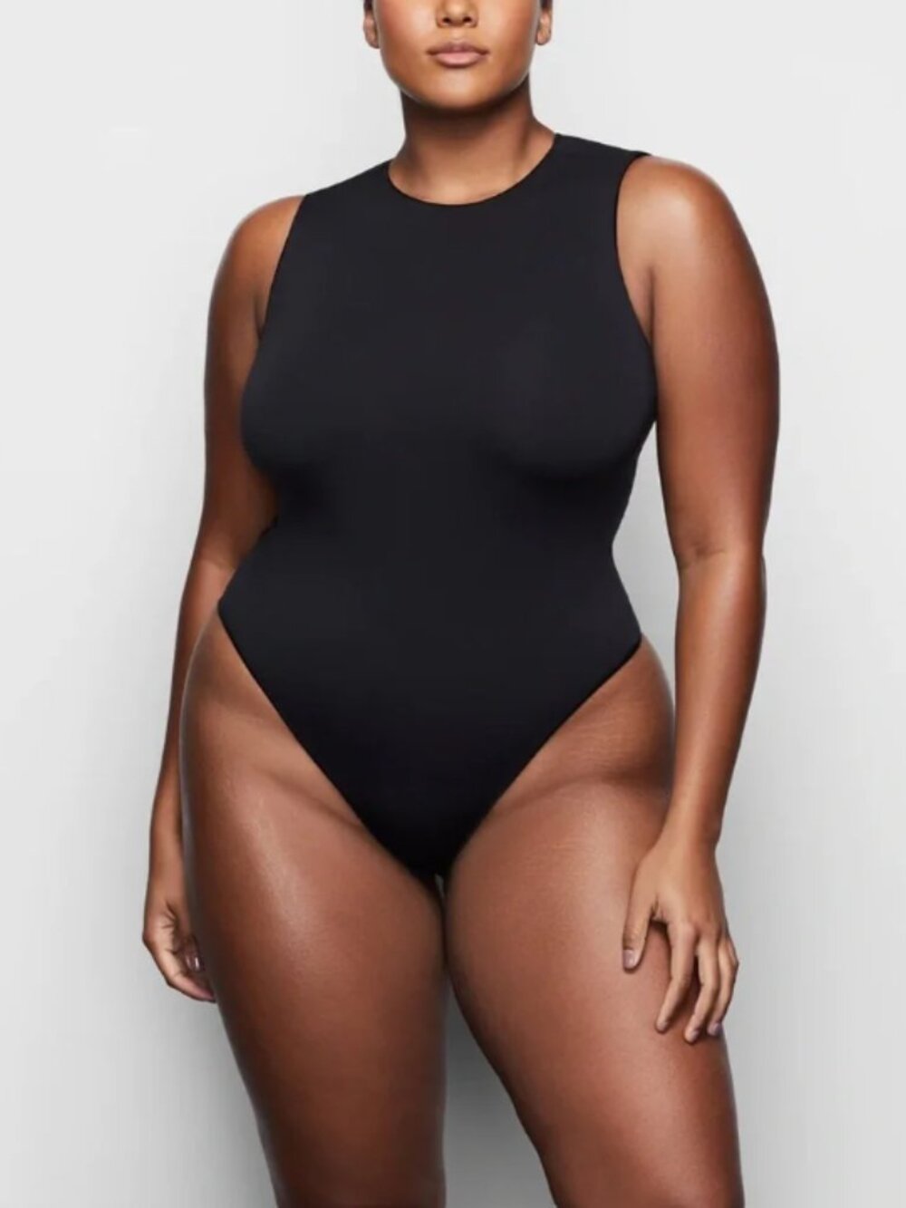 NWT SKIMS Essential Bodysuits Sleeveless Crewneck Bodysuit
